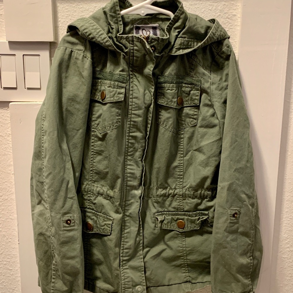 Girls Medium Full Tilt Green lightweight jacket